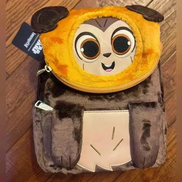 Loungefly Star Wars Ewok Faux Fur BP - $75 NWT - Picture 1 of 3